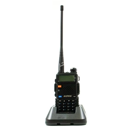 Рация портативная двухдиапазонная  Baofeng UV-5R (5W)  черная