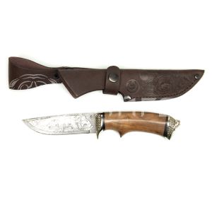 Нож Егерь,дам.ст.,литье,орех,(кап) гравировка